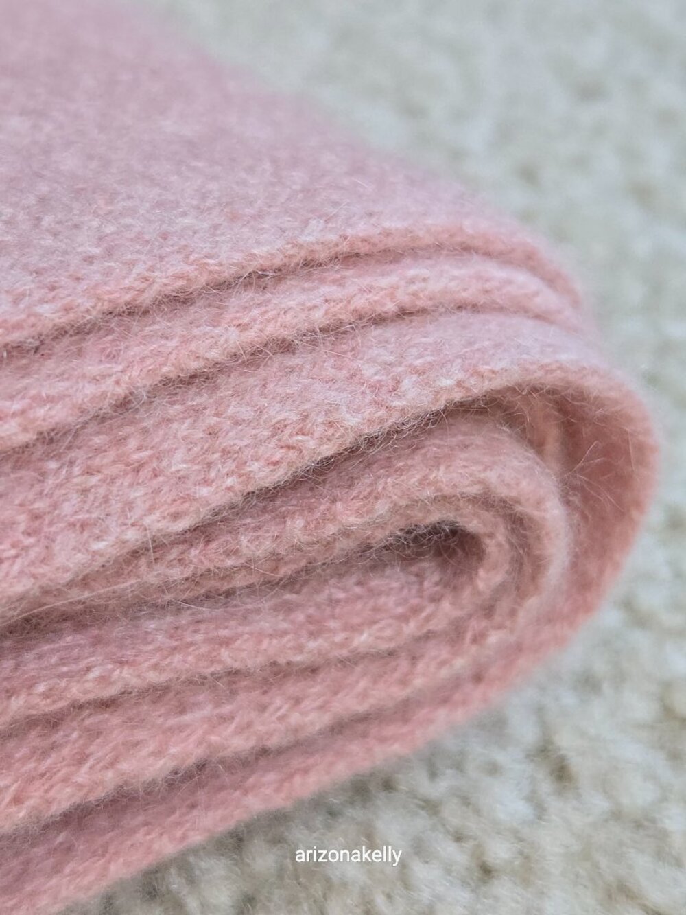 NWOT Cashmere Knit Scarf Pink - Picture 4 of 14